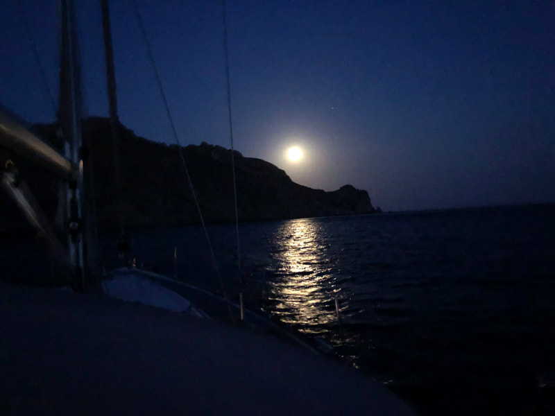 Travesia Verano 2019 Noche en Calabardina con eclipse